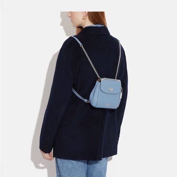 NWT Coach Convertible Mini Backpack, pebble leather, shoulder bag or backpack - Picture 4 of 5